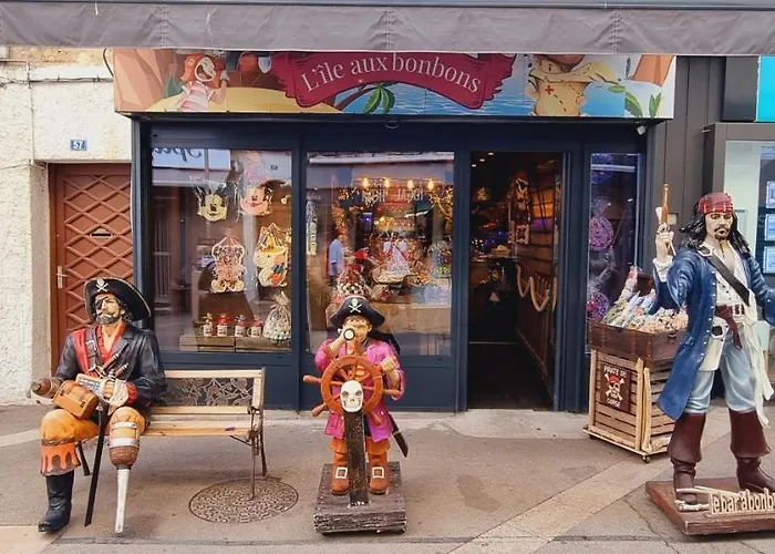 Rue Fesch - Vieille Ajaccio (Corsica)