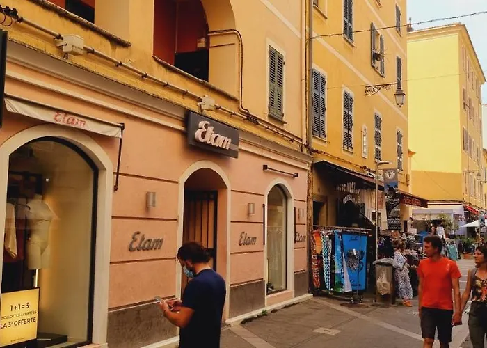 Rue Fesch - Vieille * Ajaccio (Corsica)